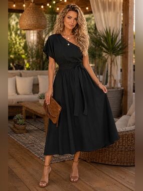 Madewell Women’s Black One-Shoulder Belted Dress